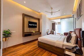Saltstayz Premier - Mohali Chandigarh