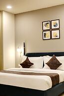 Saltstayz Select - Golf Course Road & Sector 27