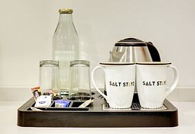 Saltstayz Select - Golf Course Road & Sector 27