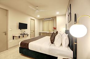 Saltstayz Select - Golf Course Road & Sector 27