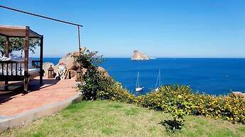 VILLA ROCCE ROSSE