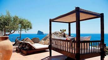 VILLA ROCCE ROSSE
