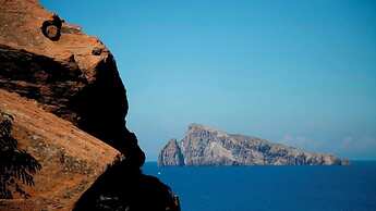 VILLA ROCCE ROSSE