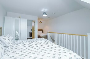 3br-walktocitycentre-garden-freeparking