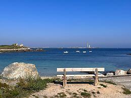 Comfortable Holiday Home Near the Beach