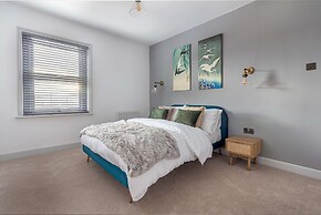 Host Stay Barton Road Retreat