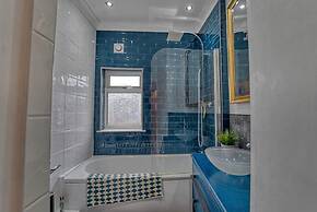 Host Stay Loughborough Road House