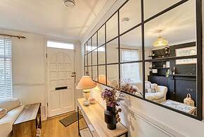 Host Stay Loughborough Road House