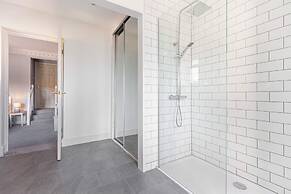 Host Stay Droitwich Road Dwelling