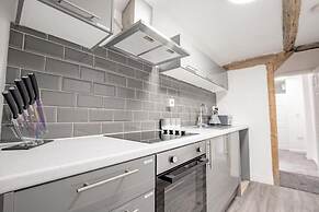 Host Stay New Street Dwelling