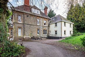 Host Stay Hillbrook House Apartment