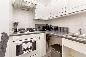 Host Stay New Street Room
