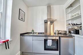 Host Stay Hills Apartment