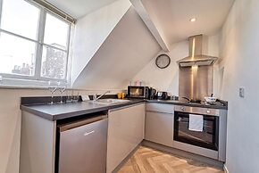 Host Stay Hills Residence