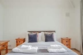 Host Stay Lechlade