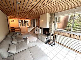 Large House Near Beach for 12