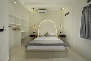 Casa Amor by GORO