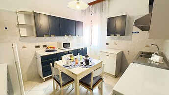 Casa Francy by Ca-sa Check