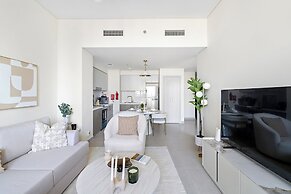 1BR 3802 Forte Tower 2