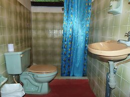 Wira Pora Hostal