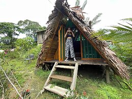 Wira Pora Hostal