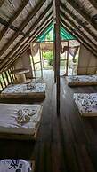 Wira Pora Hostal