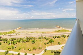 Cartagena Beach Resort