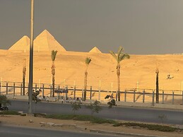 New White Pyramids Inn