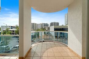 Zen Oceanscape Balcony - Parking