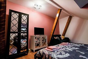 Galeria Grafit Apartments