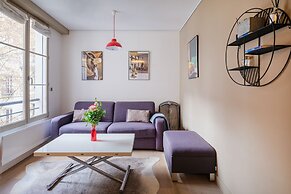 Paris Marais Bouquet Residence