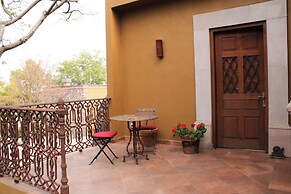 Entremontes
