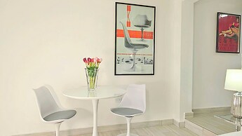 Casa Reina by Villa Alejandro