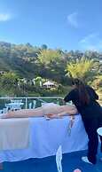 Hotel y Termales Castillo del Lago
