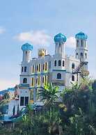 Hotel y Termales Castillo del Lago