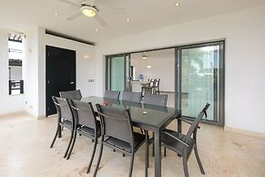 Aligio Aparthotel Beachfront