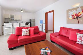Aligio Aparthotel Beachfront