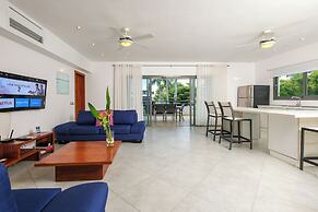 Aligio Aparthotel Beachfront