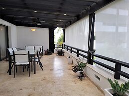 Aligio Aparthotel Beachfront