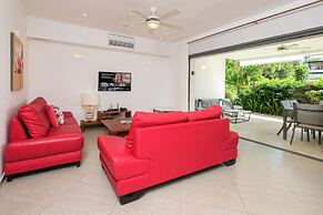 Aligio Aparthotel Beachfront