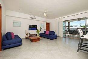 Aligio Aparthotel Beachfront