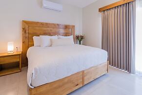 Josefa Suites