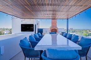 Josefa Suites