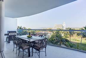 Marítima Beachfront Playa Flamingos