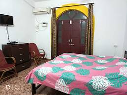 Villa AlexMarie guest house