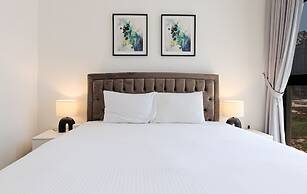 Chic 1BR Iris Amber Al Jaddaf