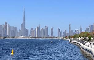 Chic 1BR Iris Amber Al Jaddaf