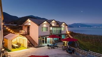 Namhae Yujane Pension