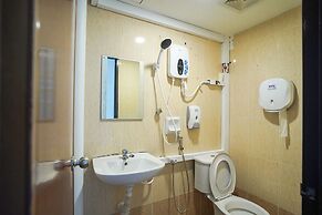 B Link Hotel