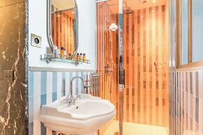 Maison La Bohème Montmartre - Studios & Apartments